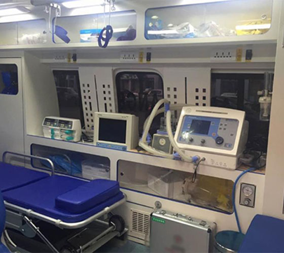 宜黄县车辆内部展示